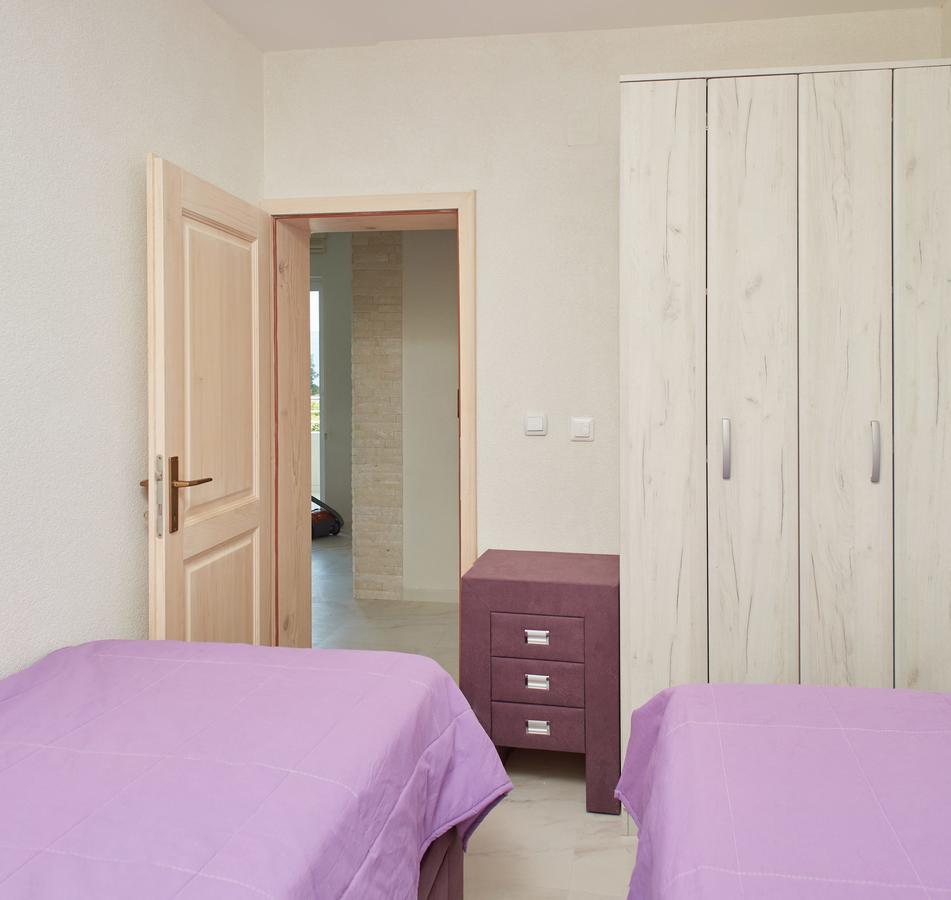 Apartmani Tripovic Тиват Экстерьер фото